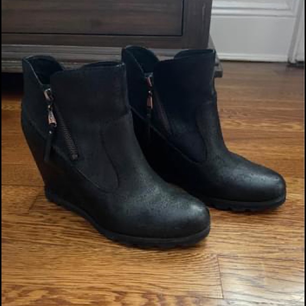 Black Ugg wedge booties